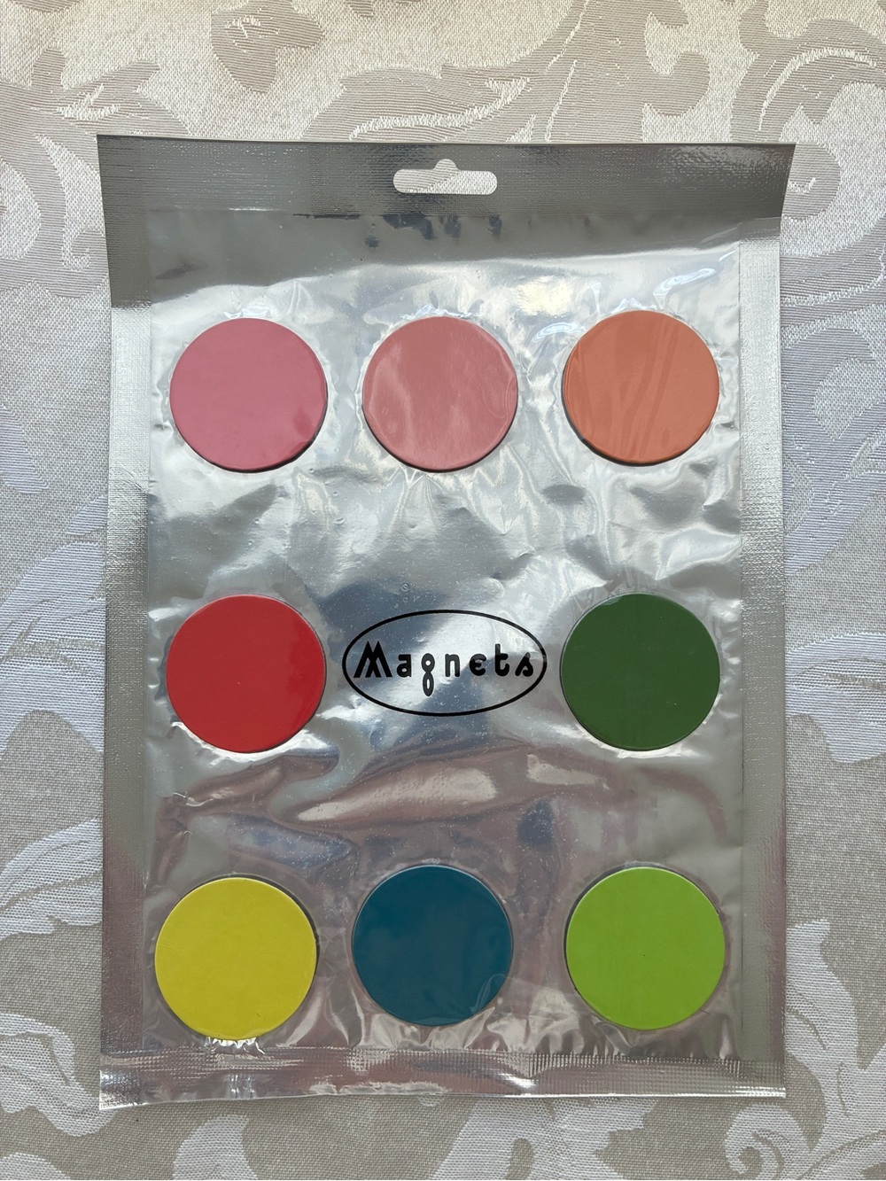 NWT Magnets Round Flat Multicolor Set of 8